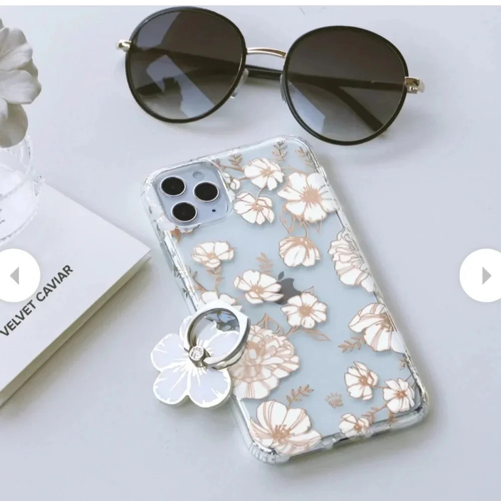Velvet Caviar iPhone 13 case White and Gold Floral - Picture 5 of 9